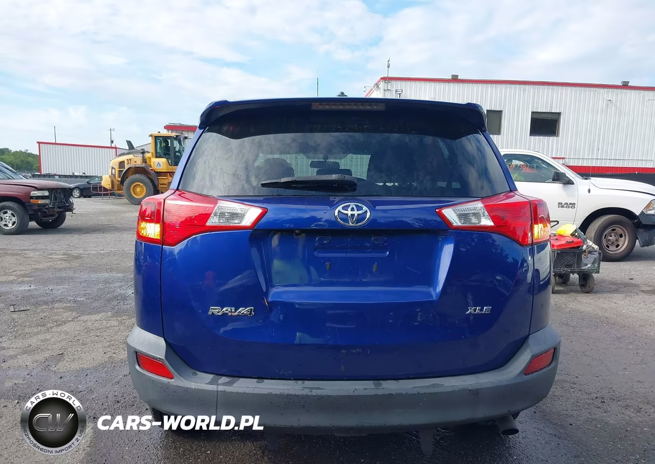 2015 Toyota Rav4 Xle VIN:2T3WFREV1FW169725 - 17