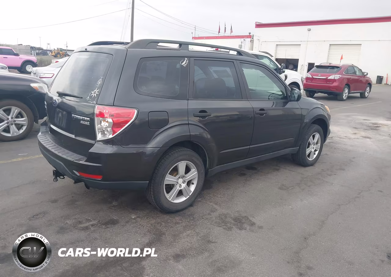 2011 Subaru Forester 2.5X VIN:JF2SHABC8BG702058 - 4