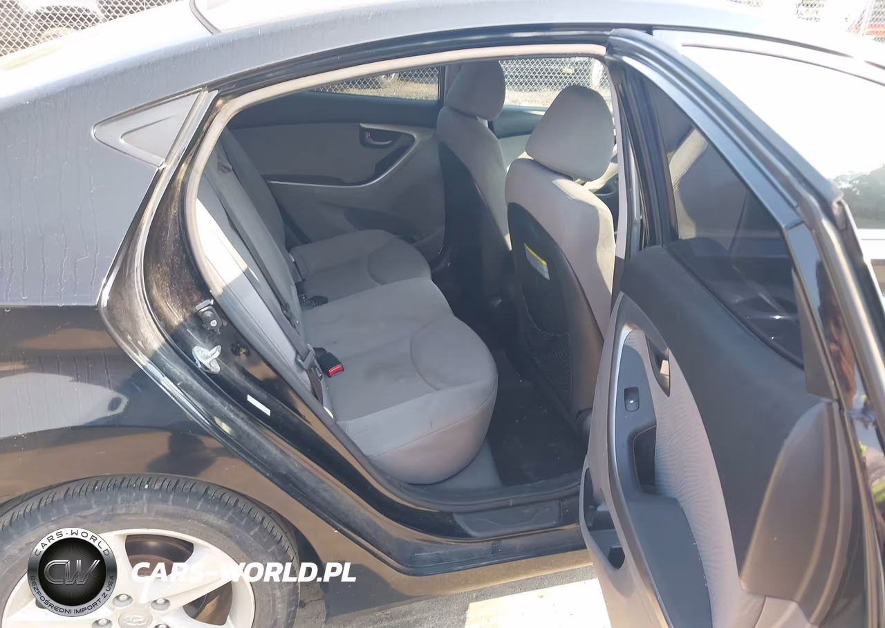 2013 Hyundai Elantra Gls VIN:KMHDH4AE1DU792651 - 8