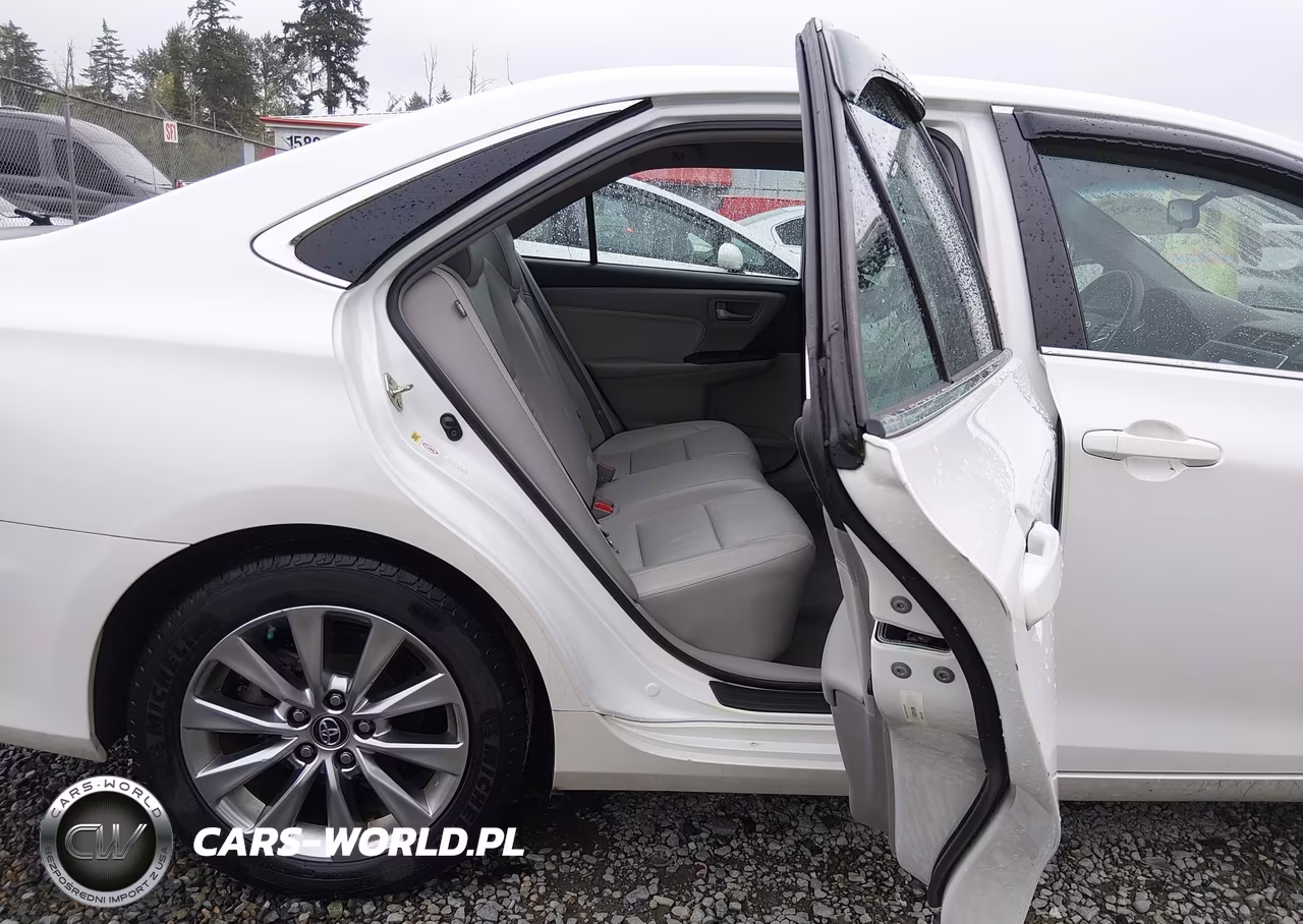 2016 Toyota Camry Xle VIN:4T1BF1FK3GU241345 - 8