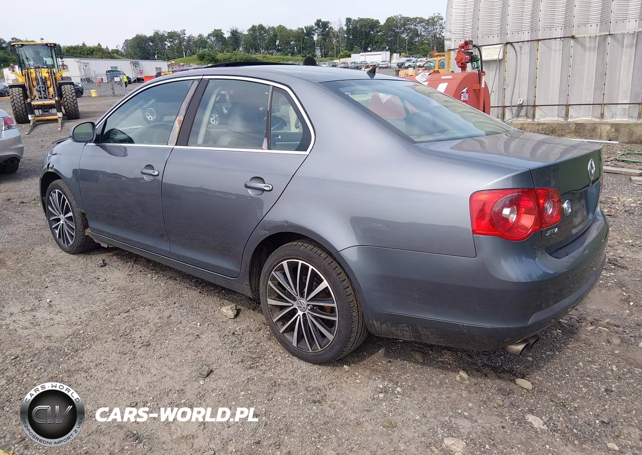 2007 Volkswagen Jetta Wolfsburg Edition VIN:3VWEF71K47M171061 - 3