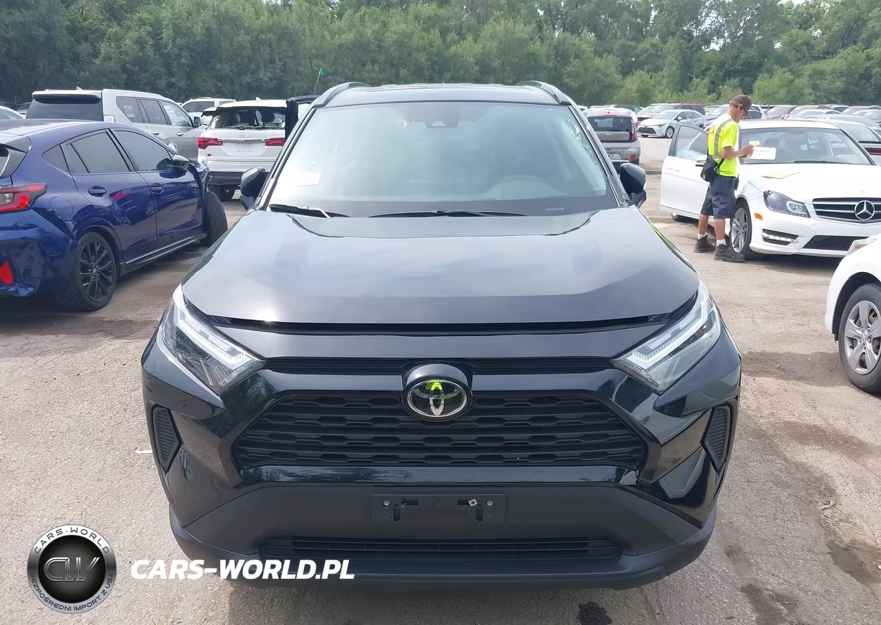 2025 Toyota Rav4 Xle VIN:2T3P1RFV5SC582146 - 11