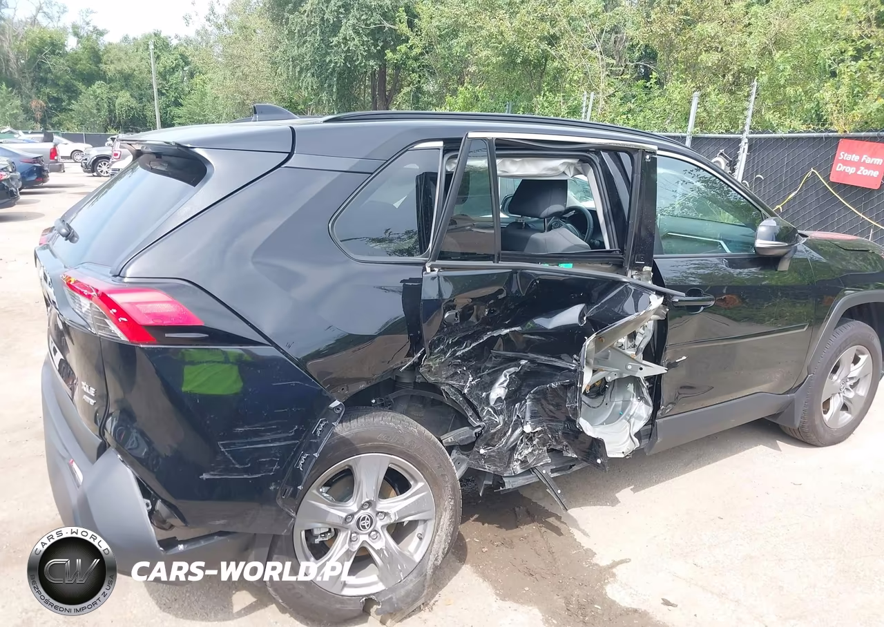 2025 Toyota Rav4 Xle VIN:2T3P1RFV5SC582146 - 6