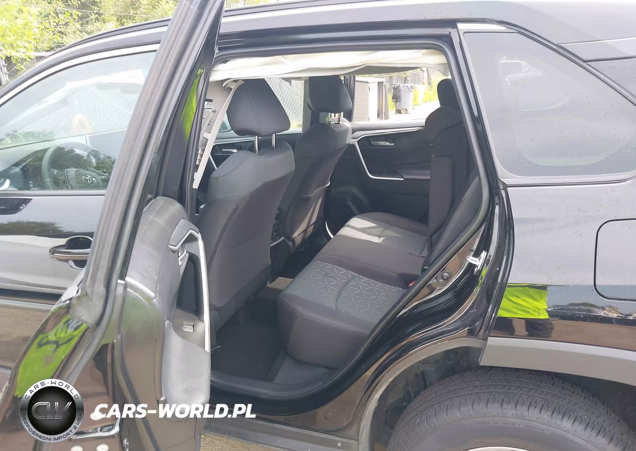 2025 Toyota Rav4 Xle VIN:2T3P1RFV5SC582146 - 8