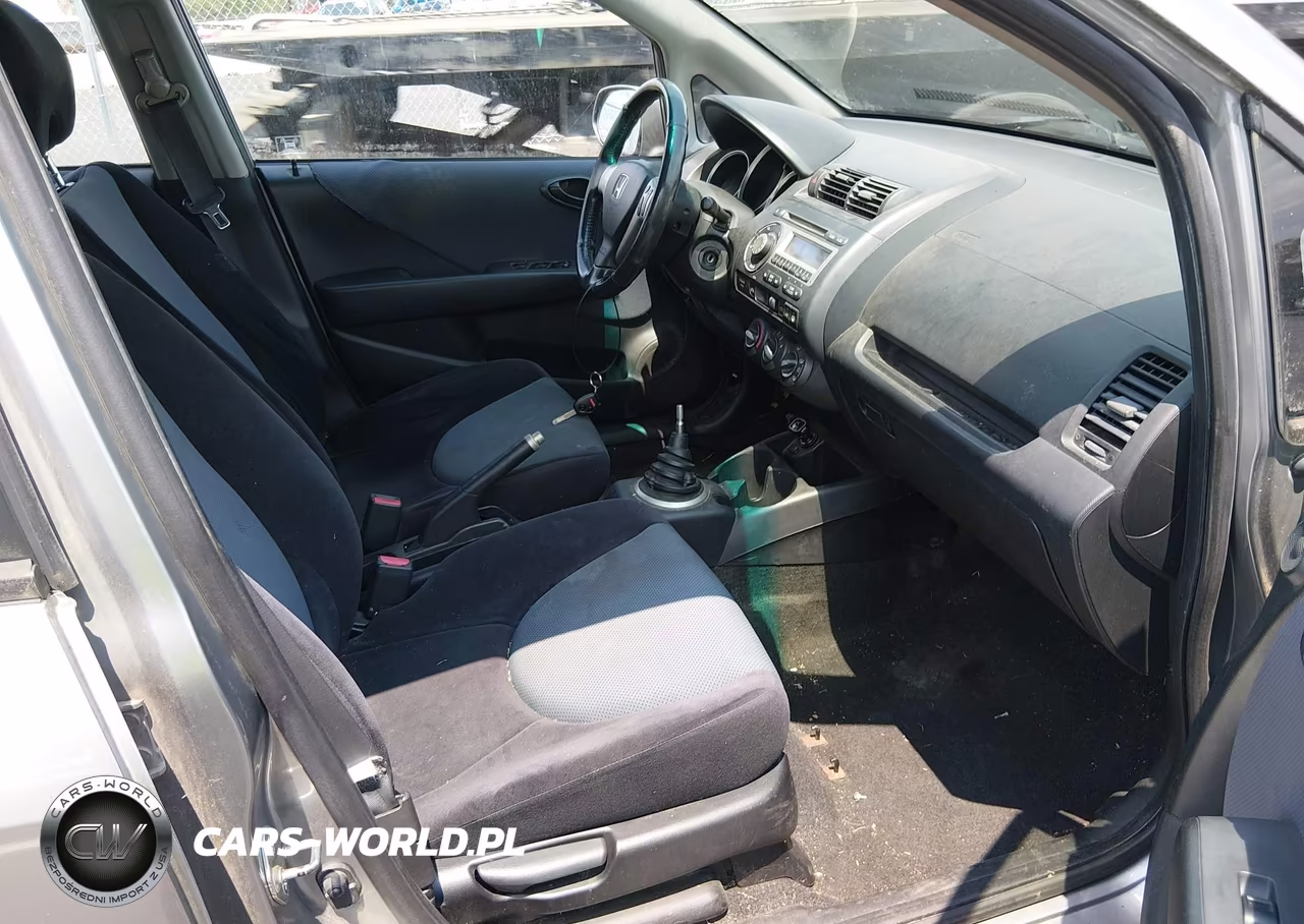 2008 Honda Fit Sport VIN:JHMGD37698S049906 - 5