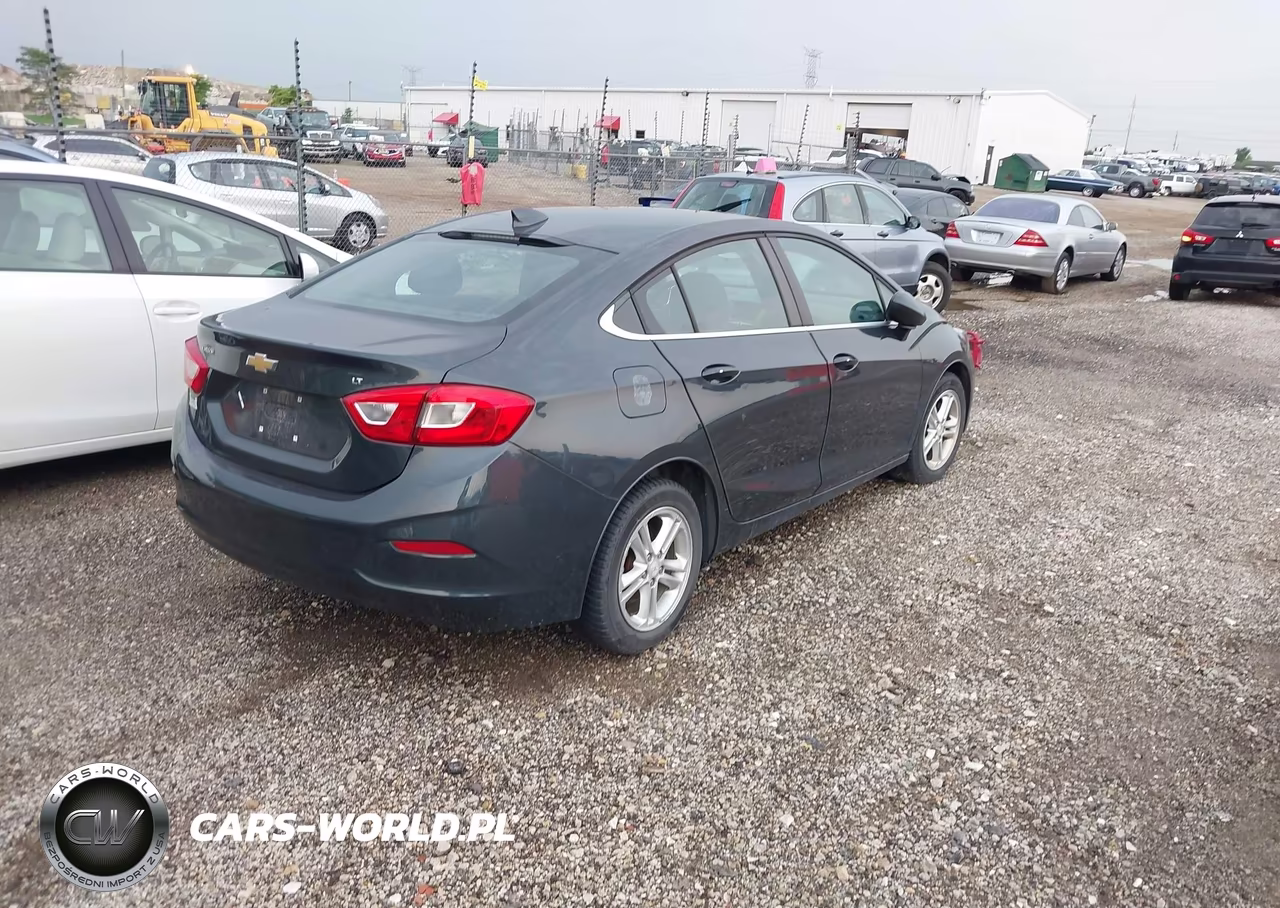 2017 Chevrolet Cruze Lt Auto VIN:1G1BE5SM7H7278493 - 4