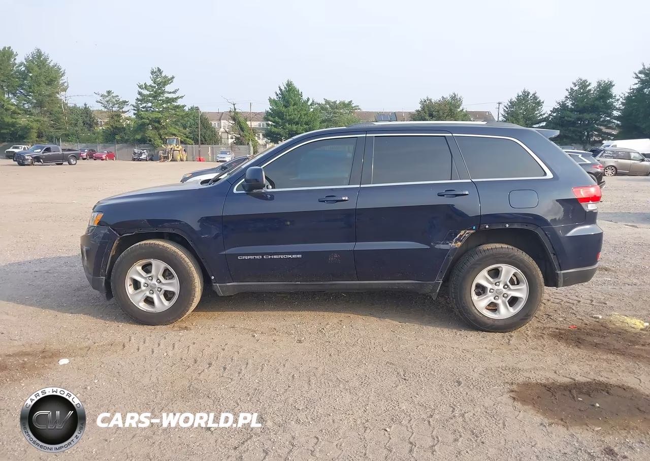 2014 Jeep Grand Cherokee Laredo VIN:1C4RJFAG3EC109867 - 13