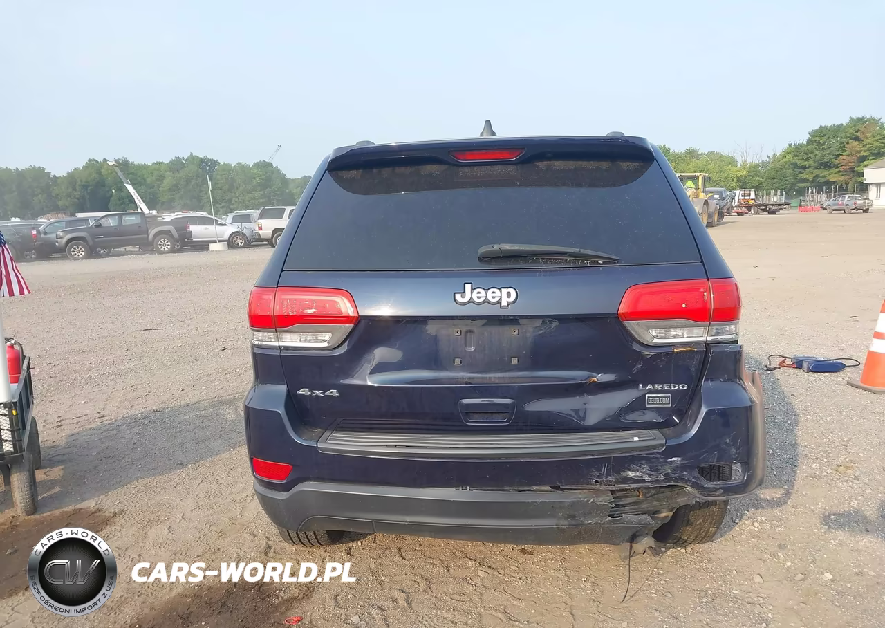 2014 Jeep Grand Cherokee Laredo VIN:1C4RJFAG3EC109867 - 15