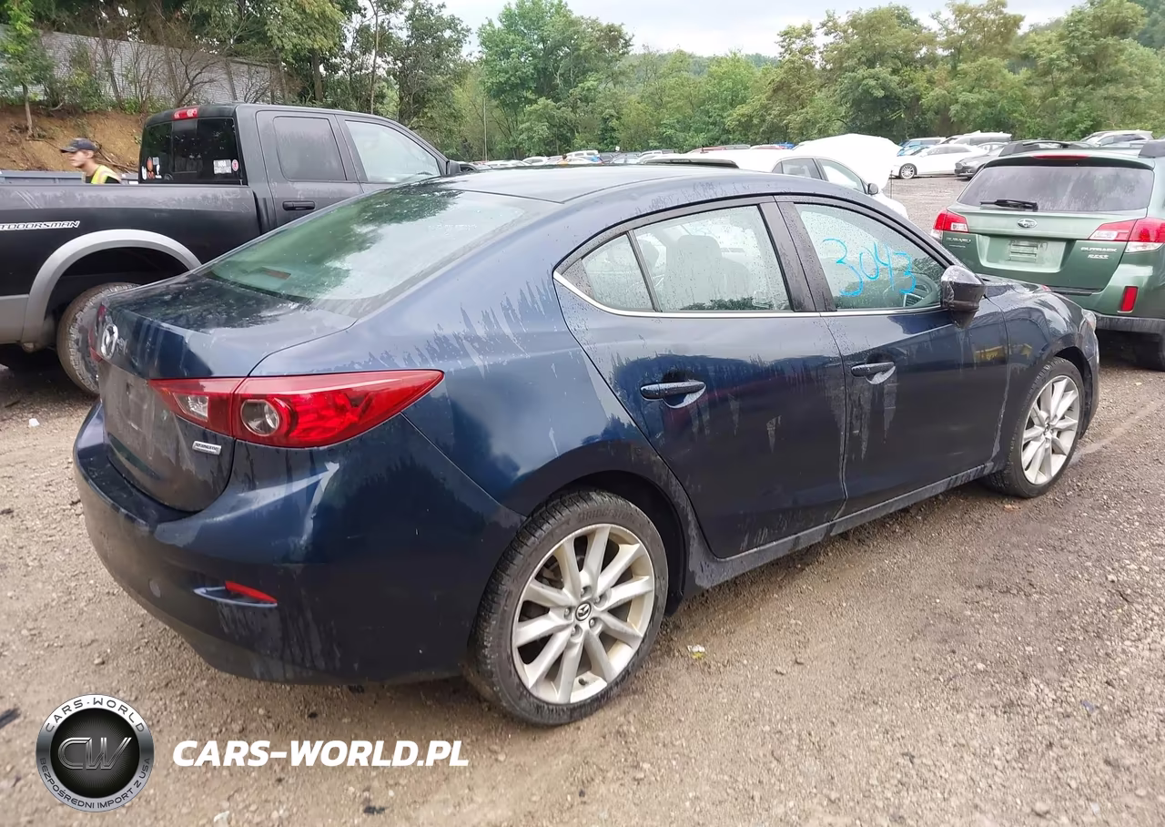 2017 Mazda Mazda3 Touring VIN:3MZBN1V70HM145986 - 4