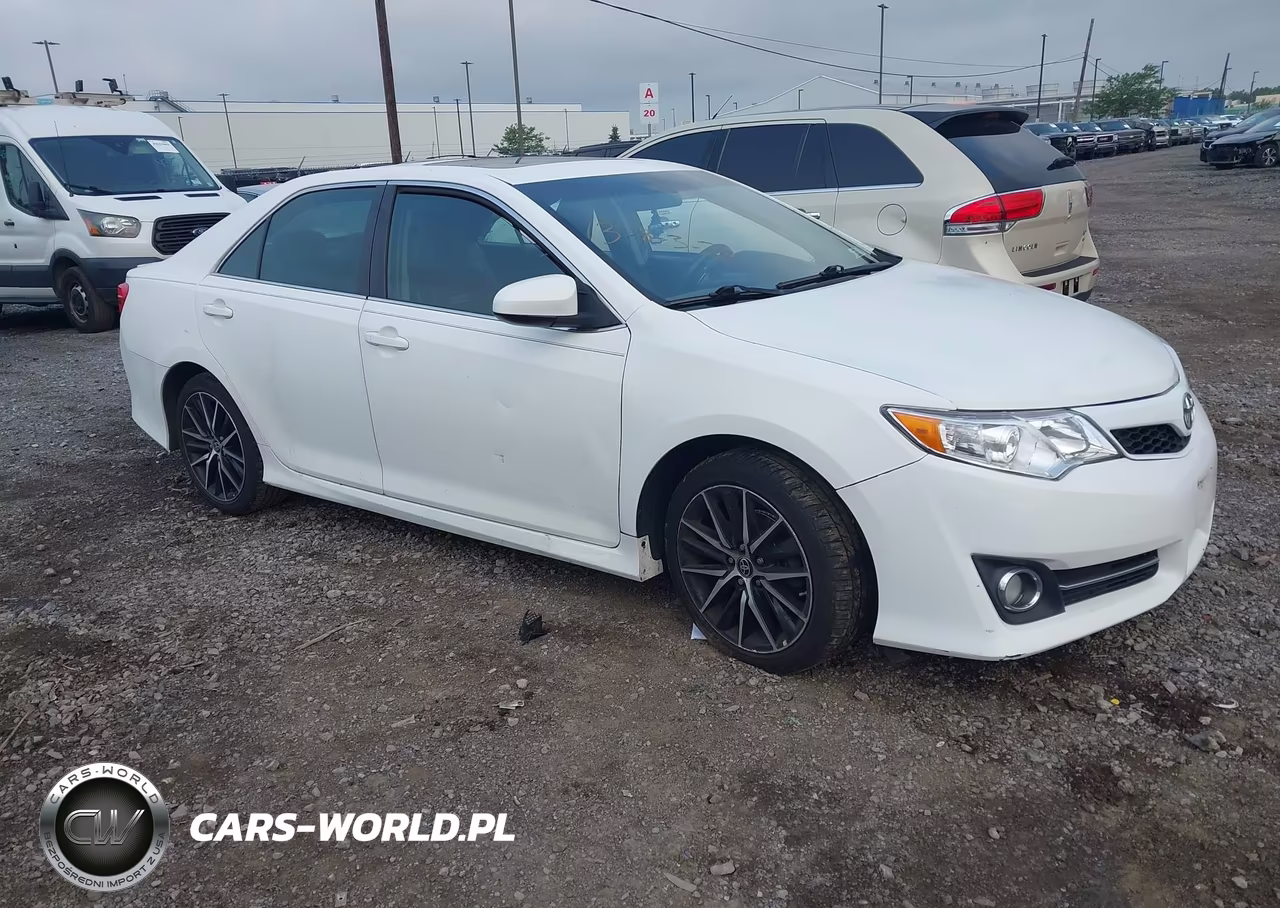 2014 Toyota Camry Se Sport