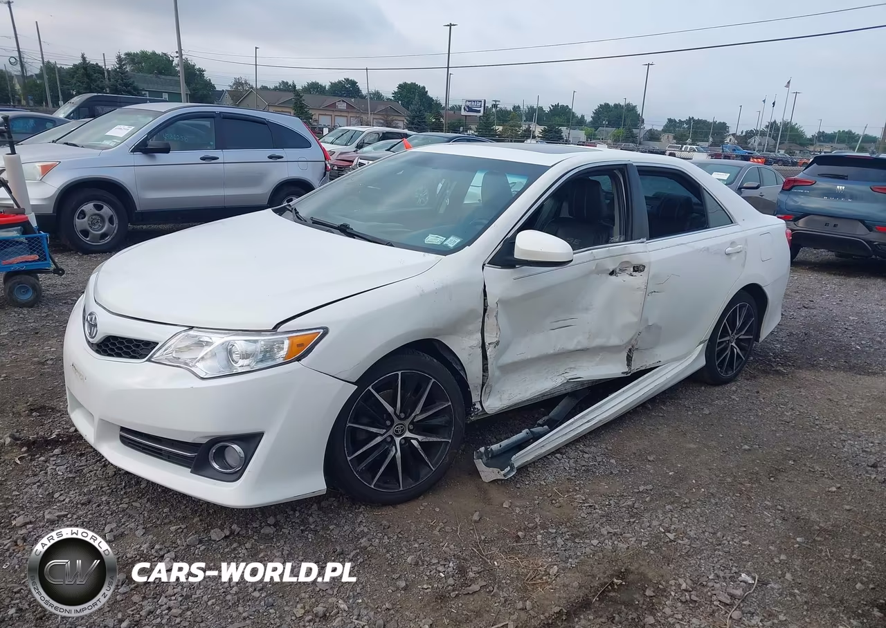 2014 Toyota Camry Se Sport VIN:4T1BF1FK0EU739953 - 2