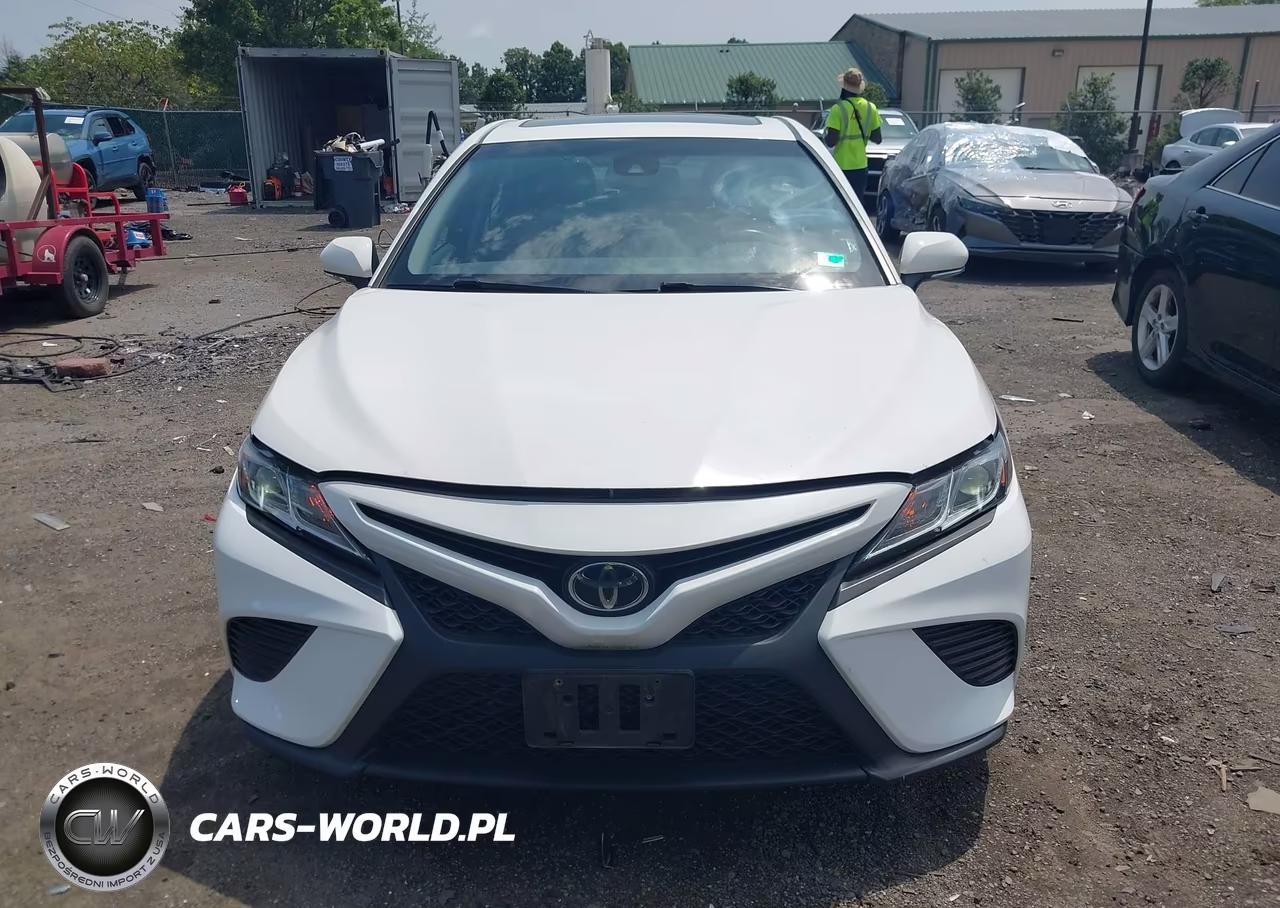 2018 Toyota Camry Se VIN:JTNB11HK2J3001101 - 12