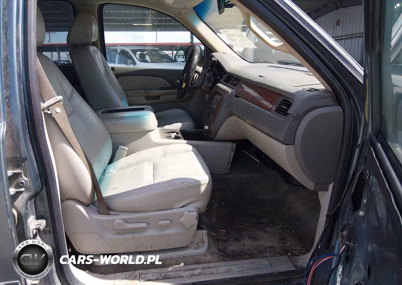 2008 Chevrolet Tahoe Lt VIN:1GNFC13078R119925 - 5