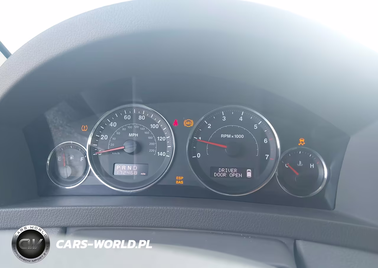 2008 Jeep Grand Cherokee Laredo VIN:1J8GR48K68C176412 - 7