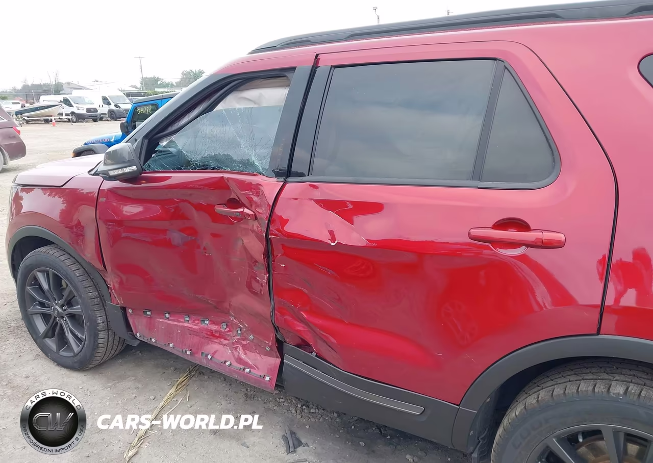 2019 Ford Explorer Xlt VIN:1FM5K8D82KGB52172 - 19