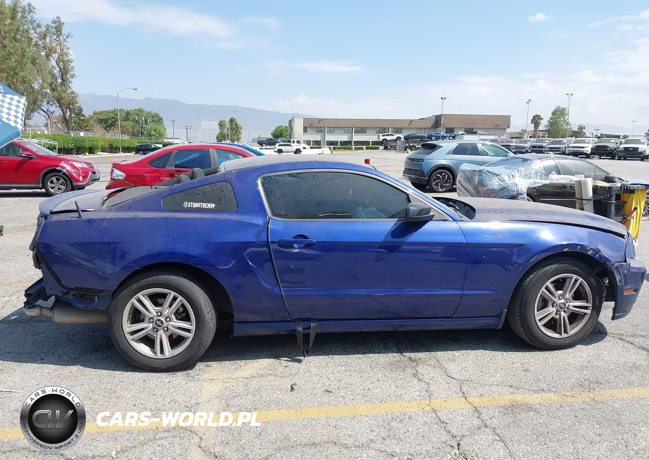 2014 Ford Mustang V6 VIN:1ZVBP8AM3E5301938 - 15