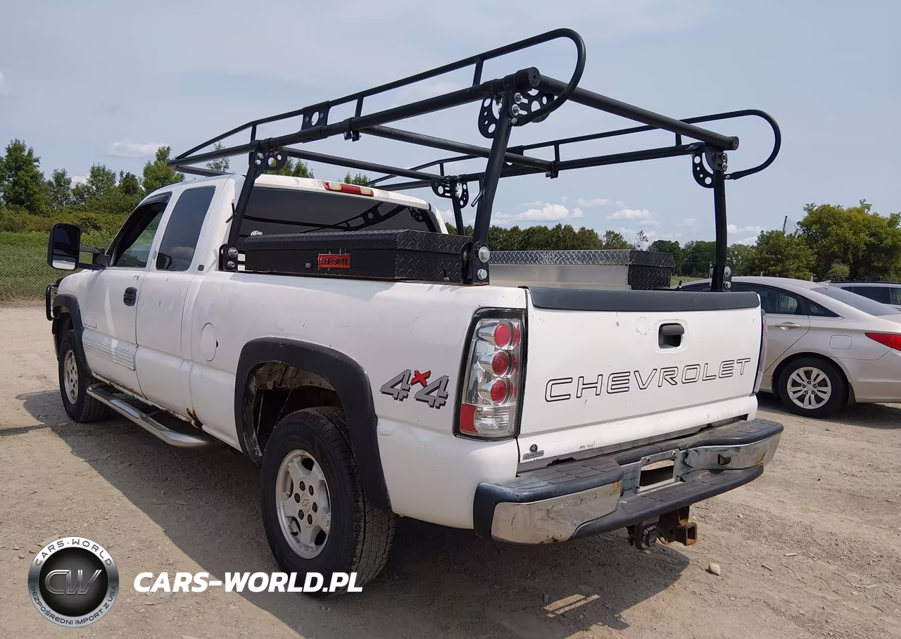 2002 Chevrolet Silverado 1500 VIN:2GCEK19VX21258439 - 3