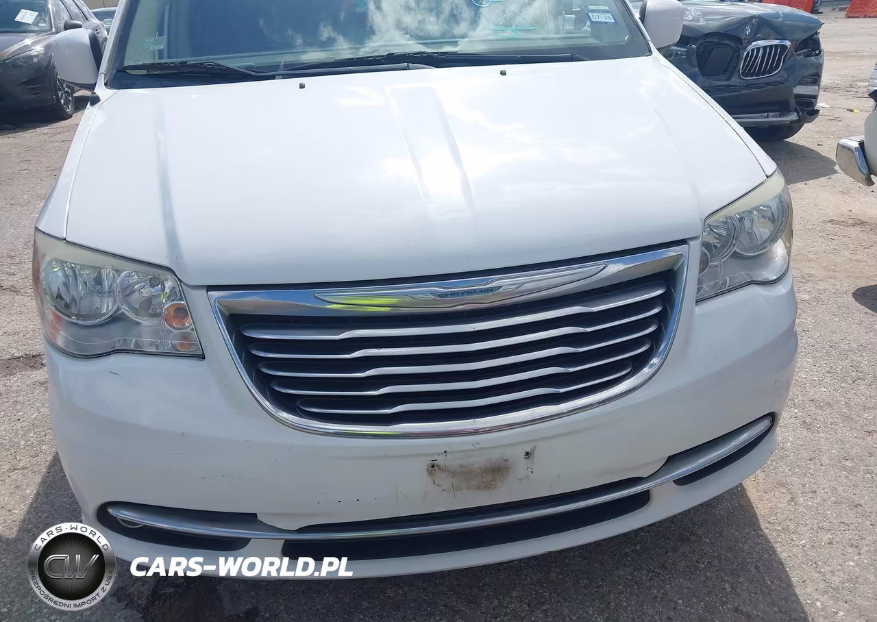 2016 Chrysler Town & Country Touring VIN:2C4RC1BG1GR206488 - 6