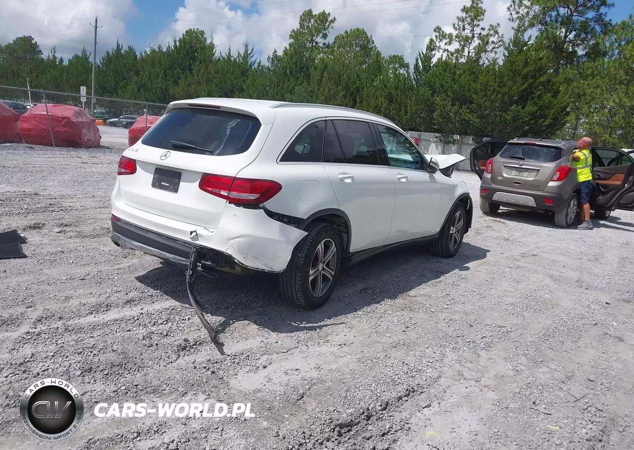 2016 Mercedes-Benz Glc 300 VIN:WDC0G4JB8GF100335 - 4