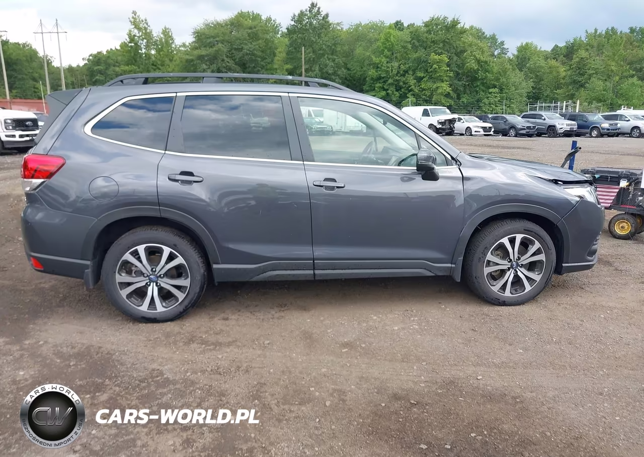 2024 Subaru Forester Limited VIN:JF2SKALC6RH483072 - 13