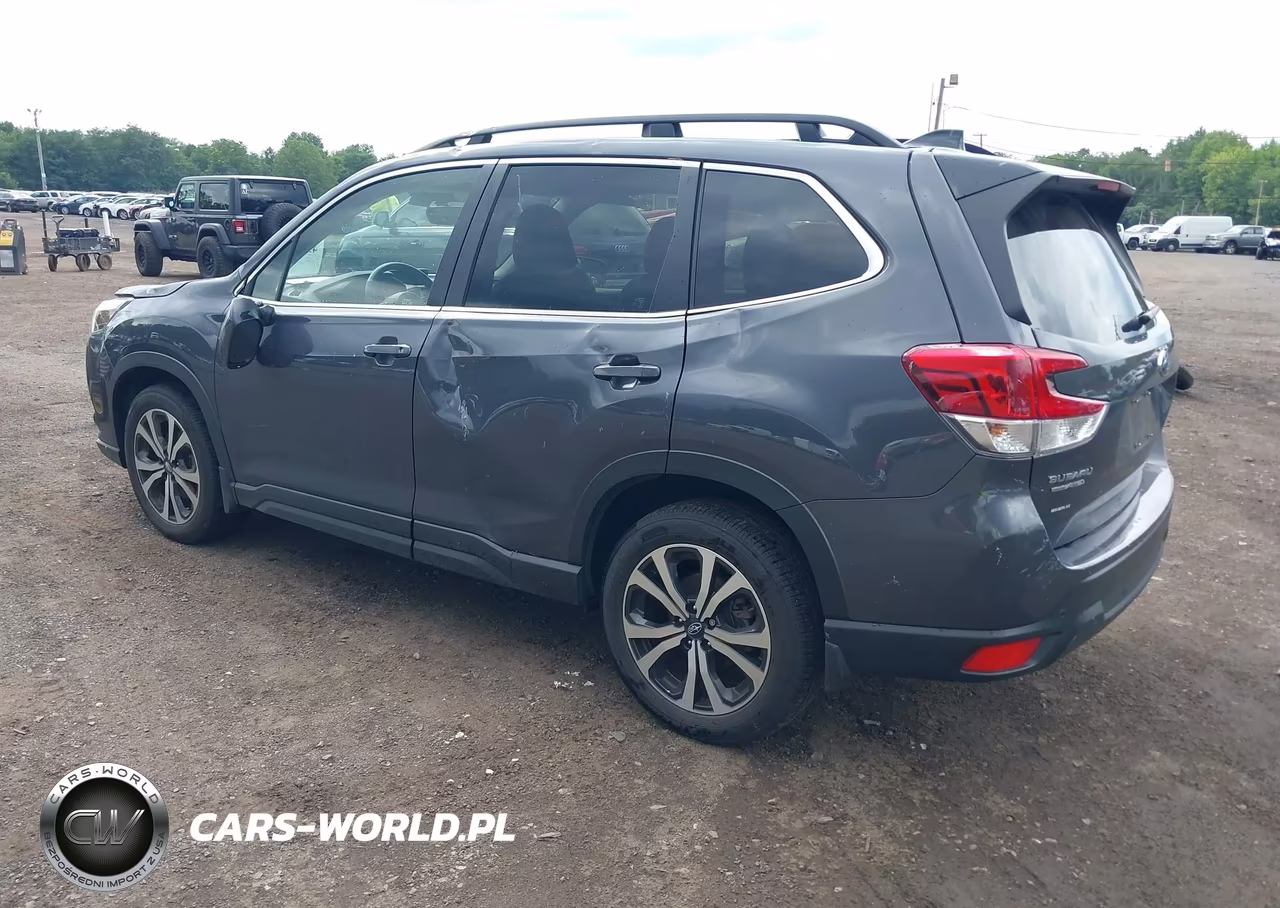 2024 Subaru Forester Limited VIN:JF2SKALC6RH483072 - 3