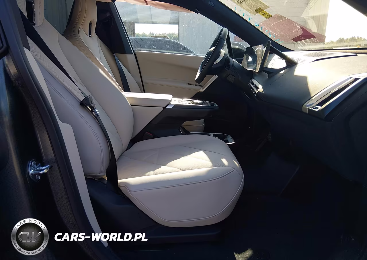 2026 BMW Ix xDrive45 VIN:WB543CF0XTCX23032 - 5