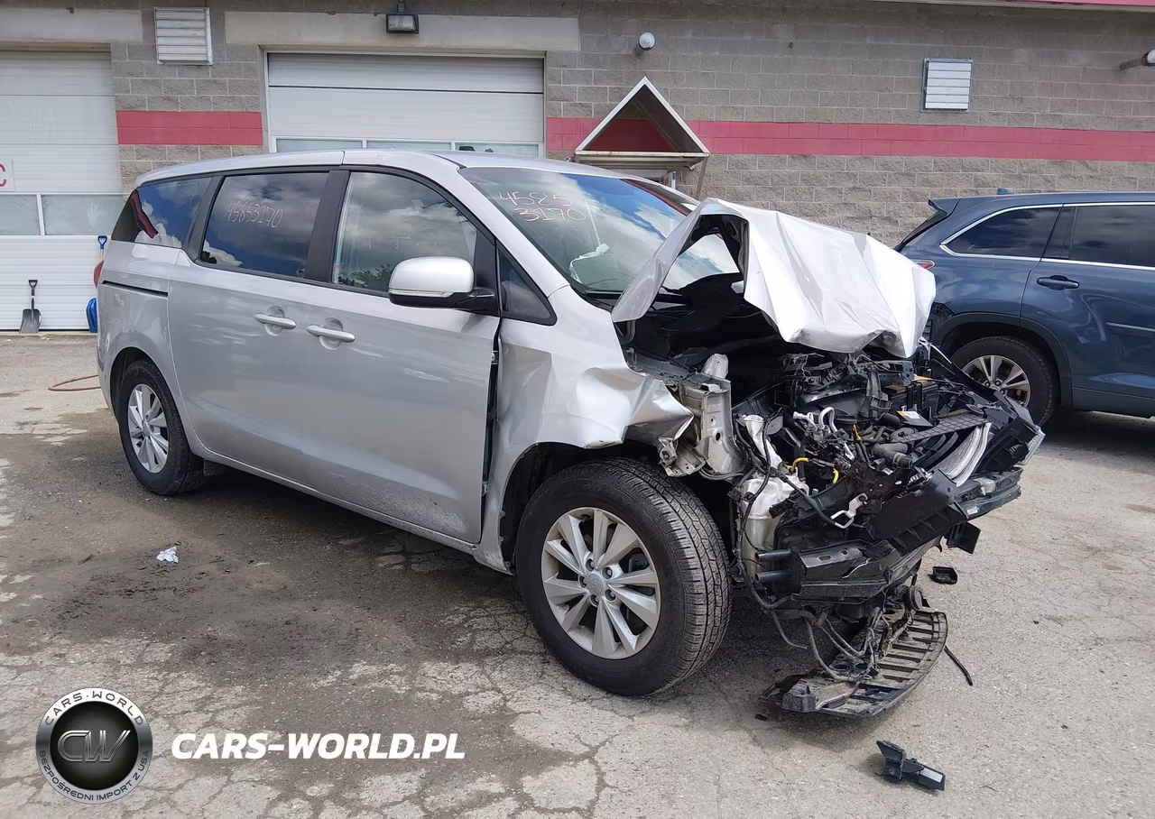 2018 Kia Sedona L