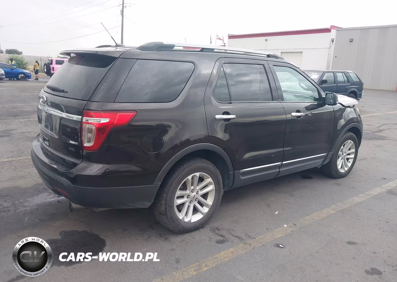 2014 Ford Explorer Xlt VIN:1FM5K8D89EGA90130 - 4