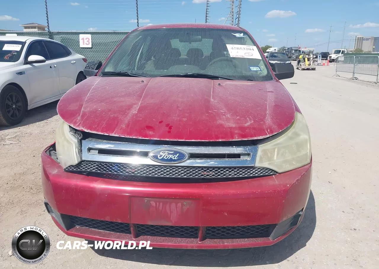 2010 Ford Focus S VIN:1FAHP3EN5AW290499 - 12