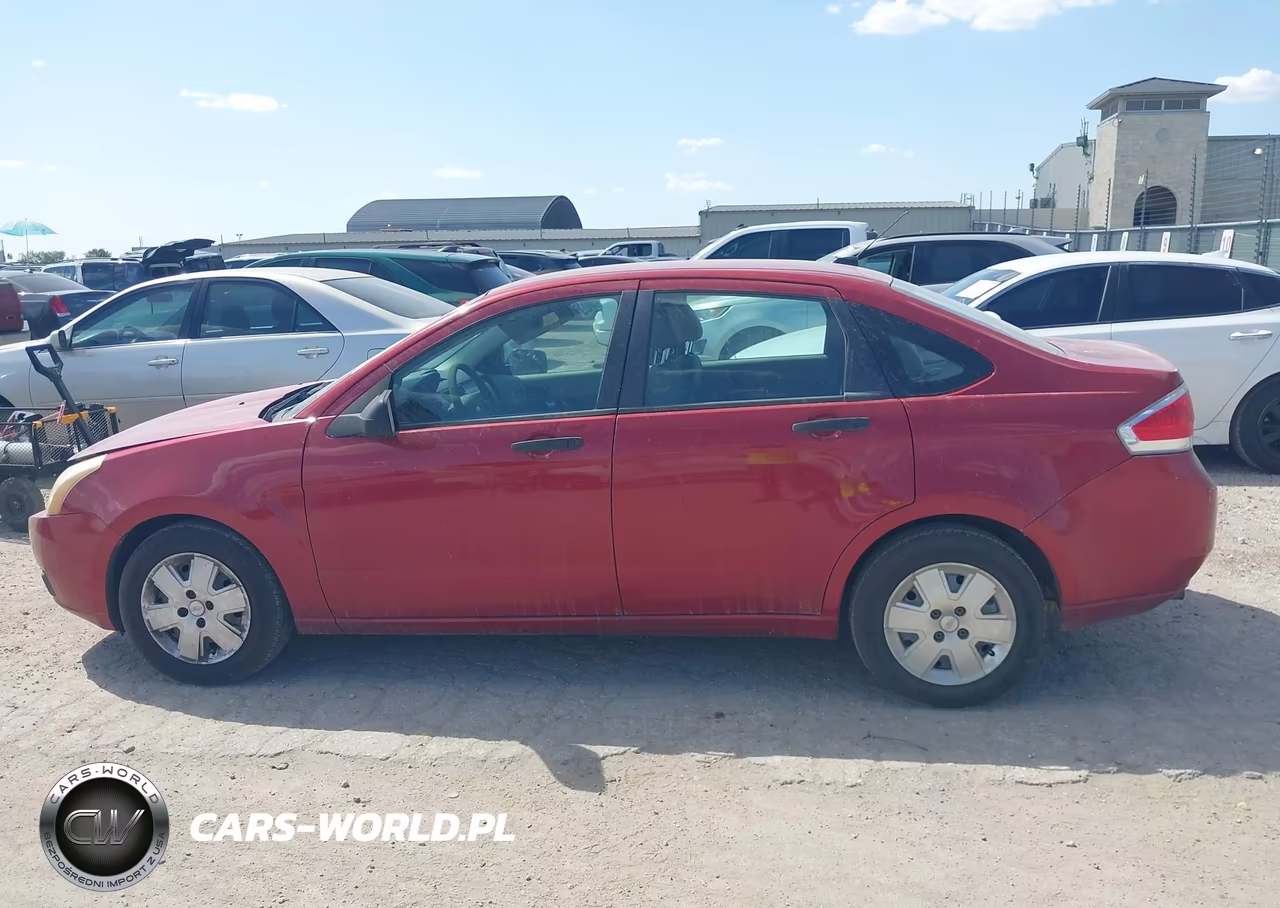 2010 Ford Focus S VIN:1FAHP3EN5AW290499 - 14