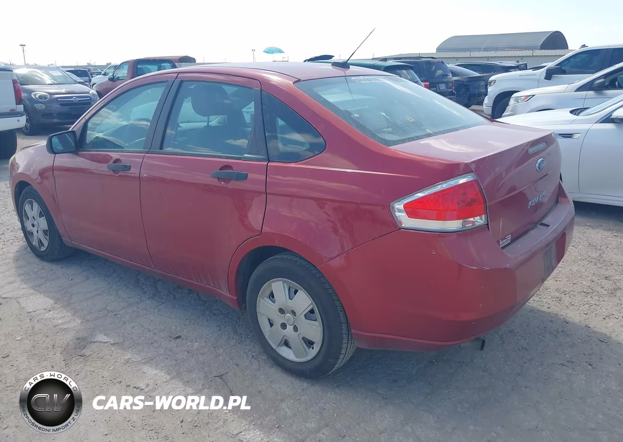 2010 Ford Focus S VIN:1FAHP3EN5AW290499 - 3