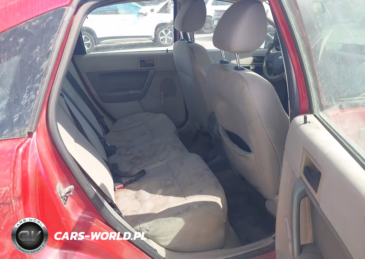 2010 Ford Focus S VIN:1FAHP3EN5AW290499 - 8