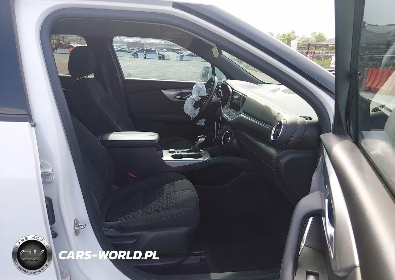 2019 Chevrolet Blazer VIN:3GNKBBRA6KS612619 - 5