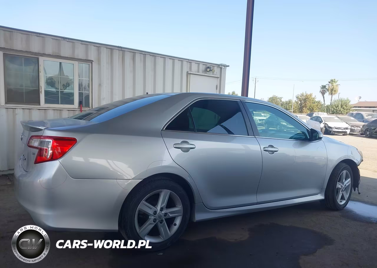 2013 Toyota Camry Se VIN:4T1BF1FK3DU232771 - 13