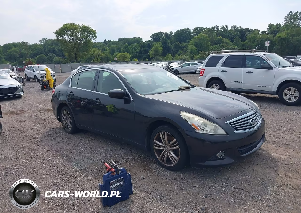 2013 Infiniti G37X – zdjęcie 1 z 16