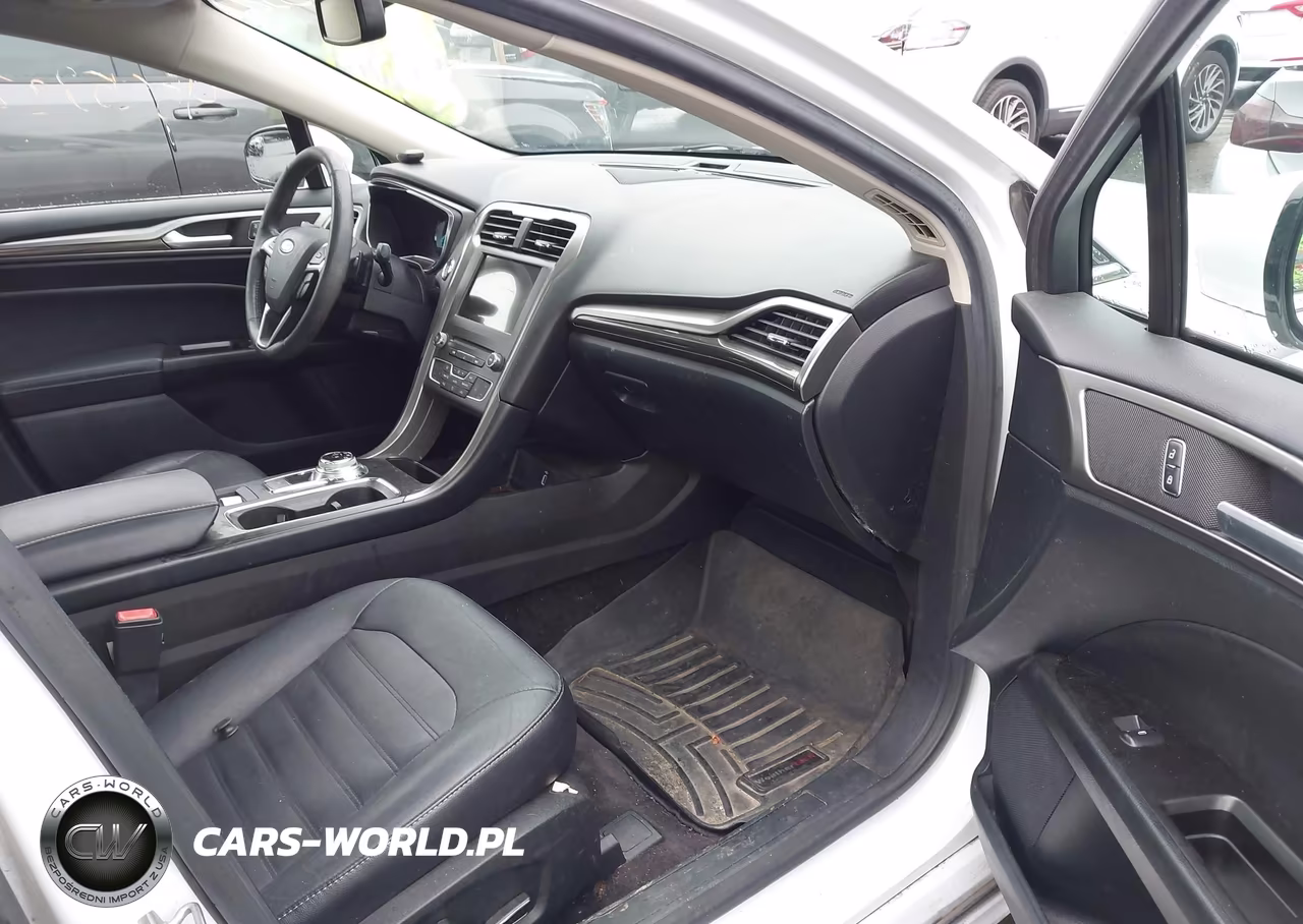 2017 Ford Fusion Se VIN:3FA6P0T94HR198020 - 5