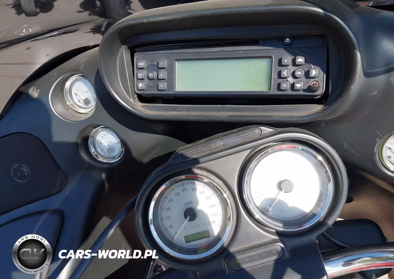 2010 Harley-Davidson Fltrx VIN:1HD1KH431AB630700 - 7