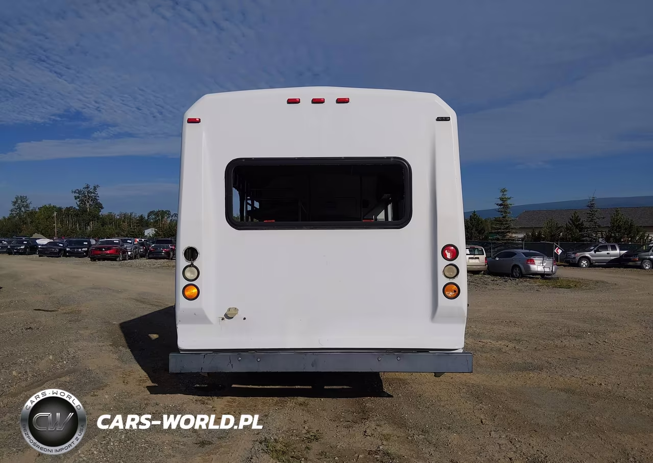 2015 Ford E-450 Cutaway VIN:1FDFE4FS9FDA02919 - 15