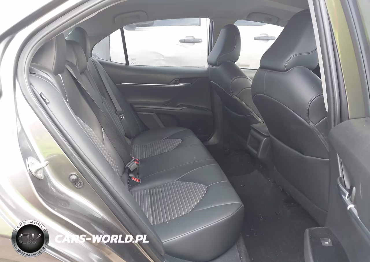 2020 Toyota Camry Se VIN:4T1G11AK0LU504218 - 8