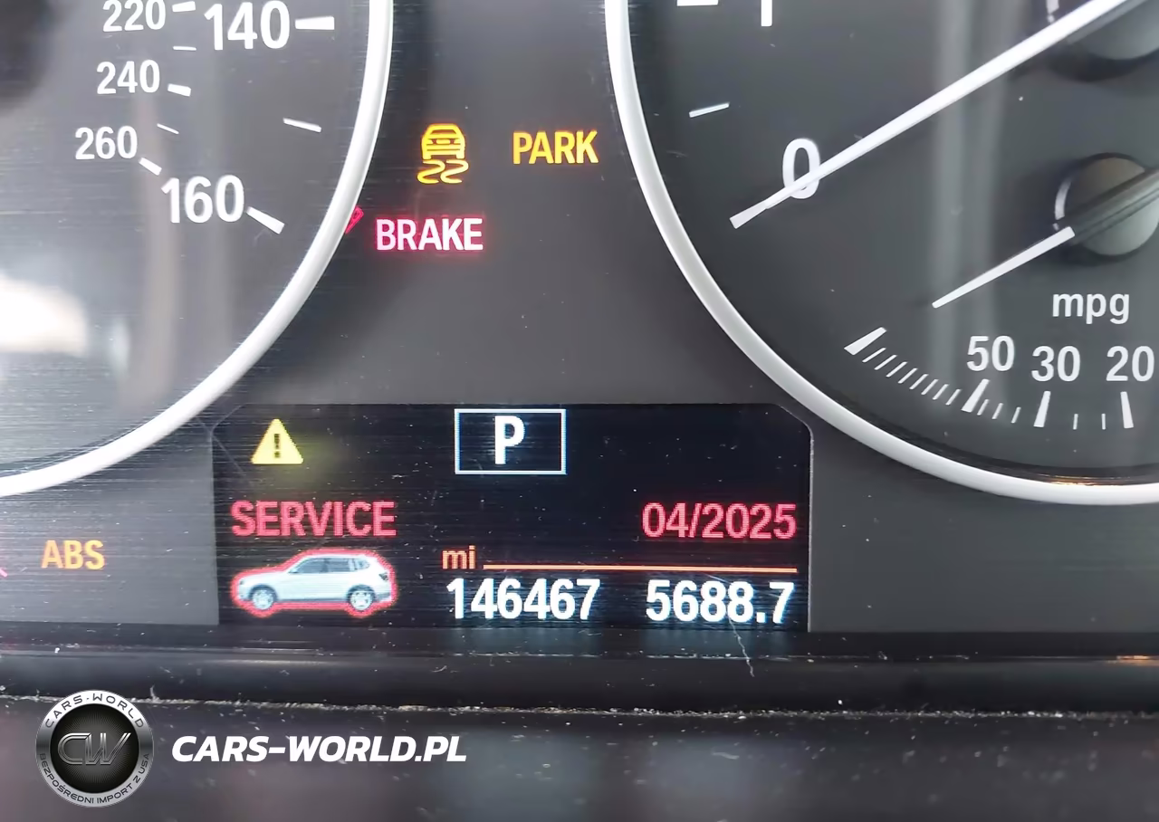 2017 BMW X3 xDrive28I VIN:5UXWX9C3XH0W80032 - 15