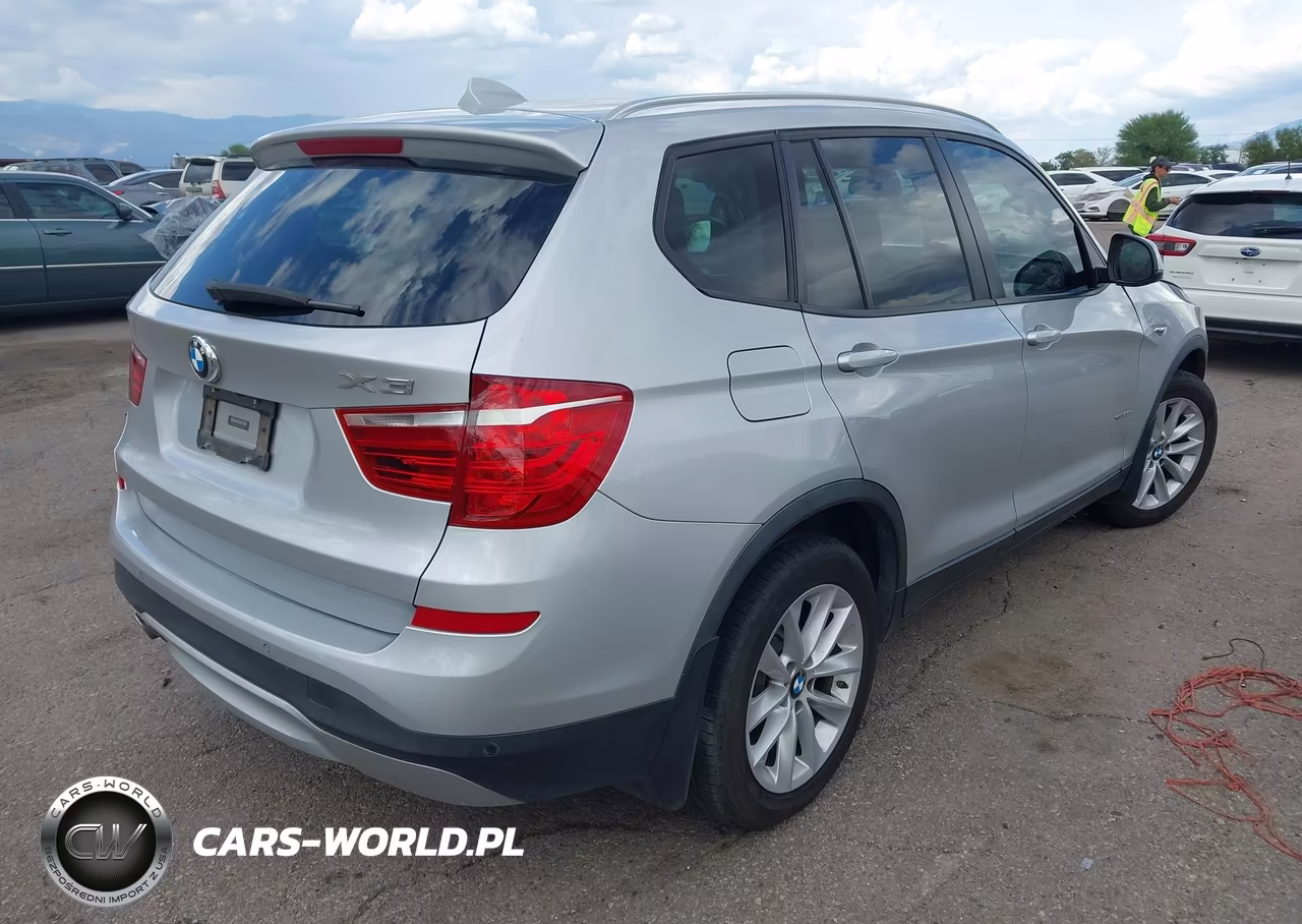 2017 BMW X3 xDrive28I VIN:5UXWX9C3XH0W80032 - 4