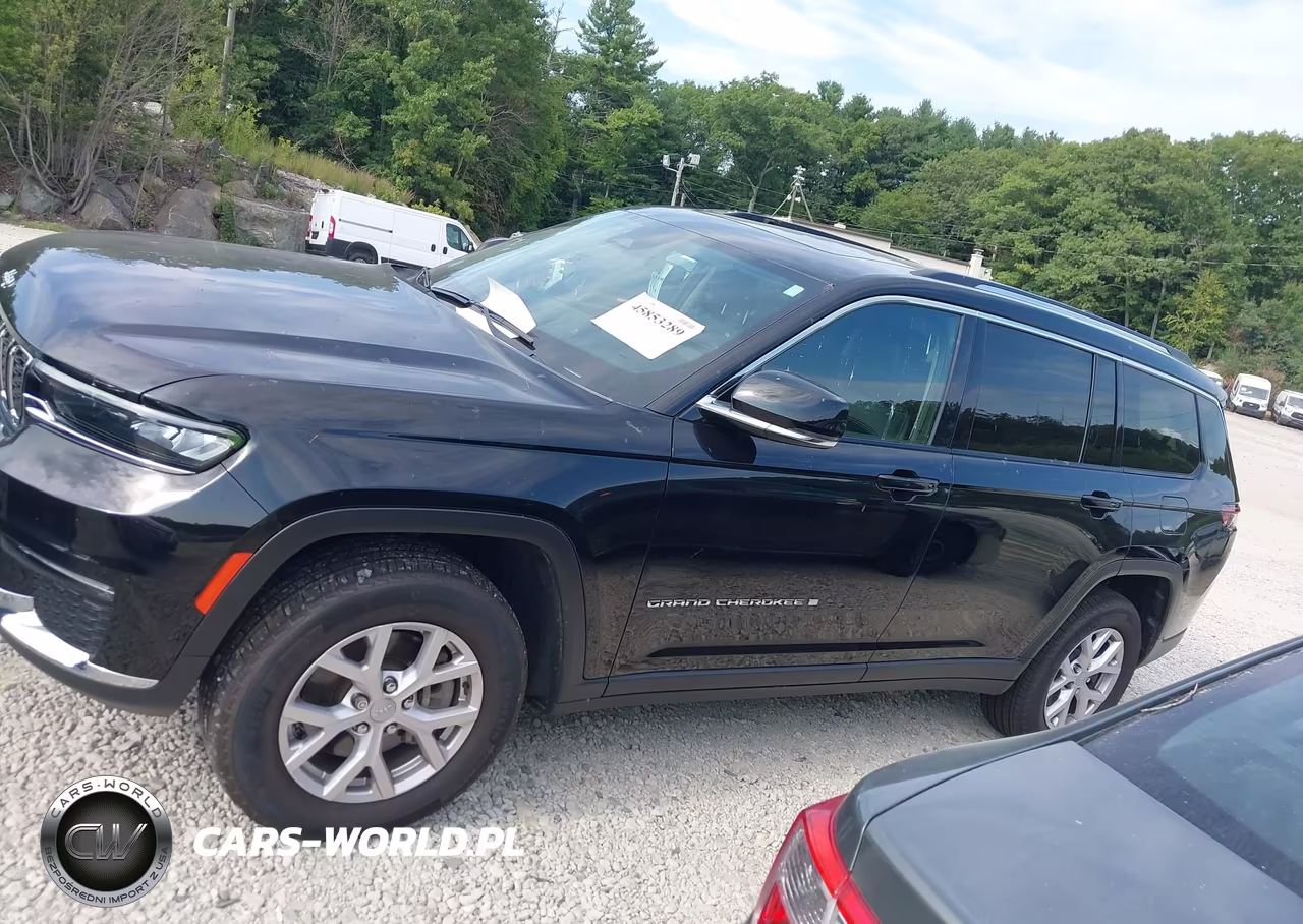 2022 Jeep Grand Cherokee L Limited 4X4 VIN:1C4RJKBG4N8632616 - 14