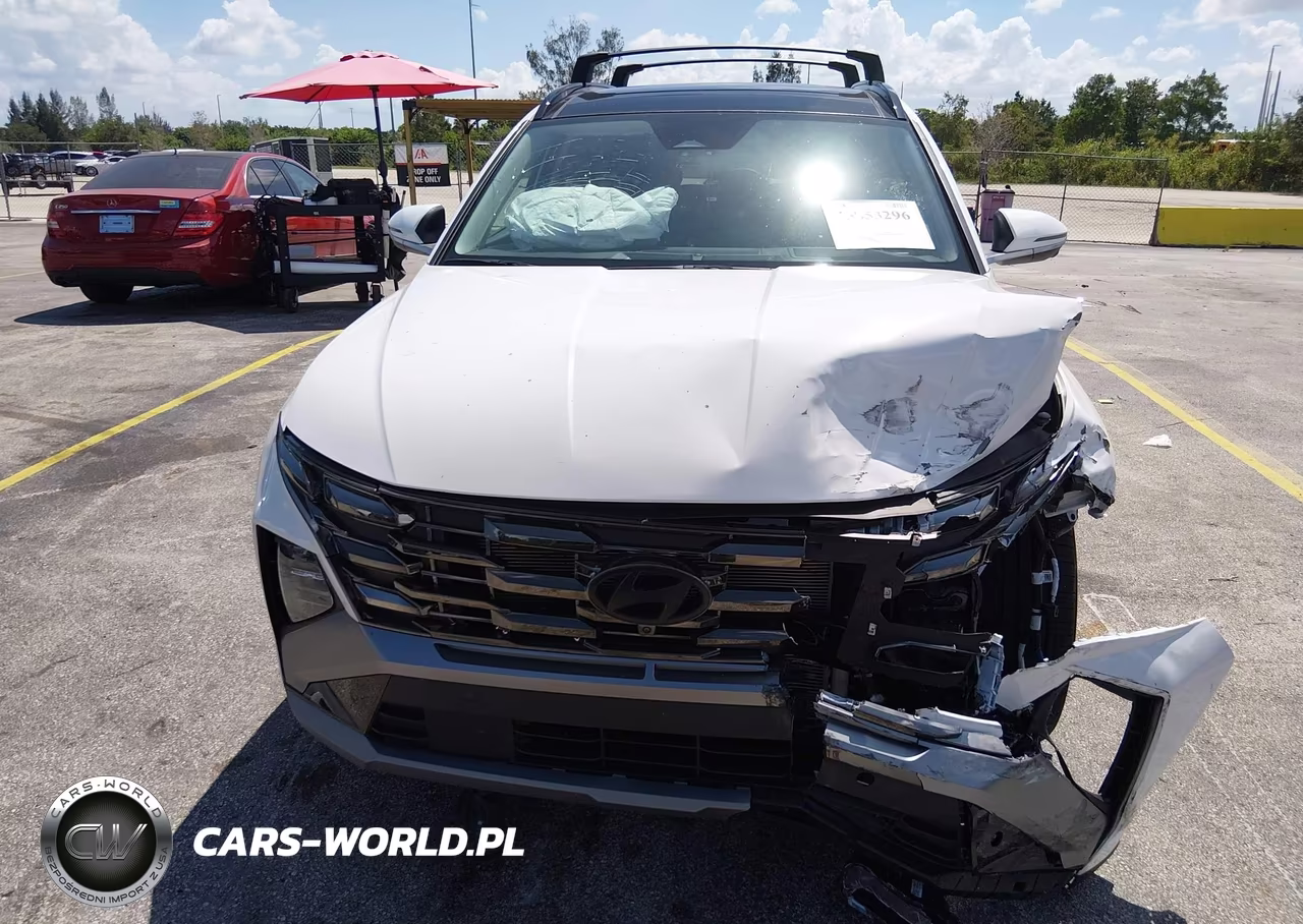 2026 Hyundai Tucson Limited VIN:5NMJE3DE8TH686466 - 13