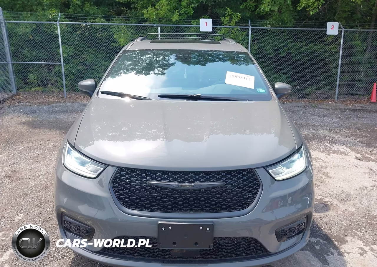 2023 Chrysler Pacifica Touring L VIN:2C4RC1BG2PR616880 - 12
