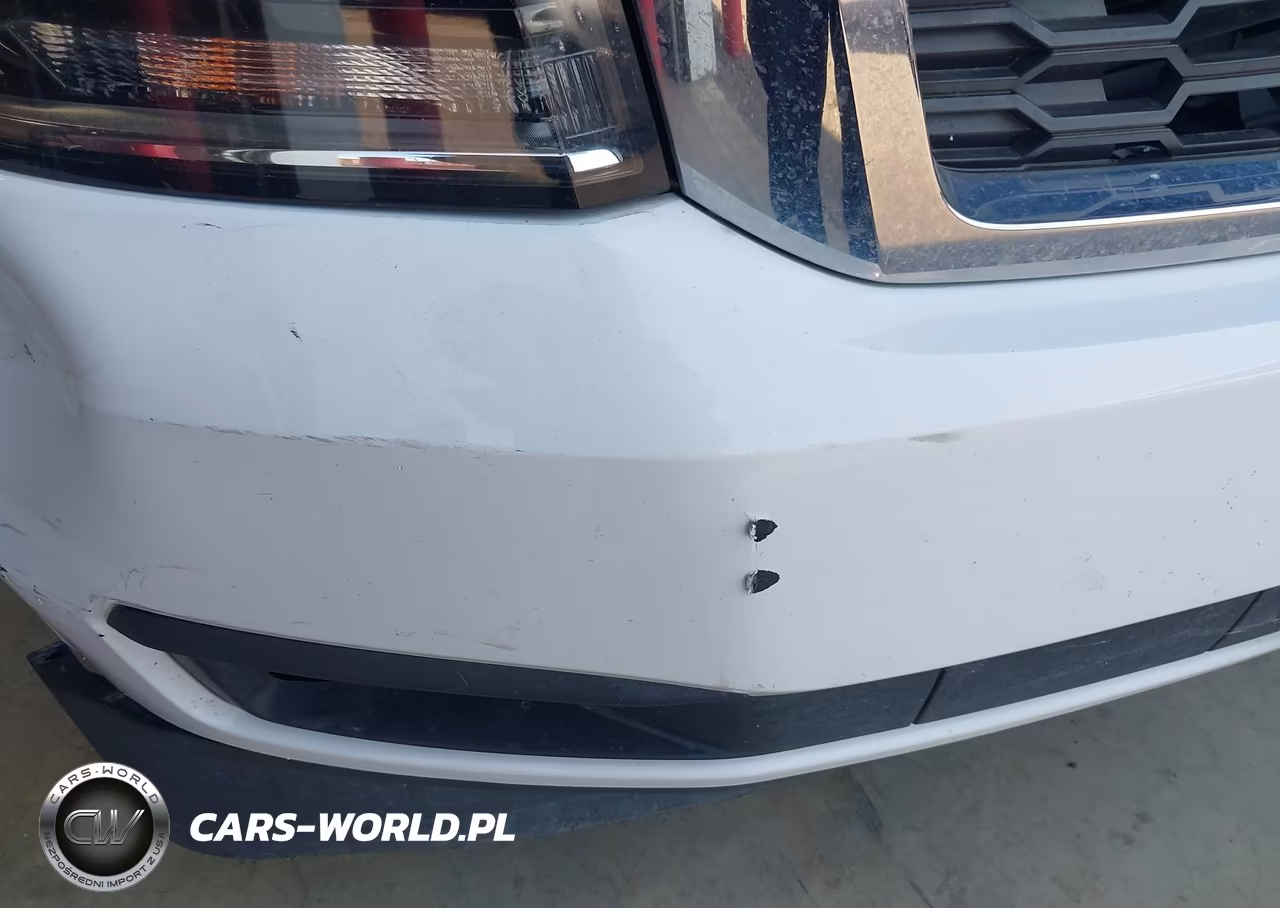 2018 Chevrolet Tahoe Ls VIN:1GNSKAEC5JR310709 - 13