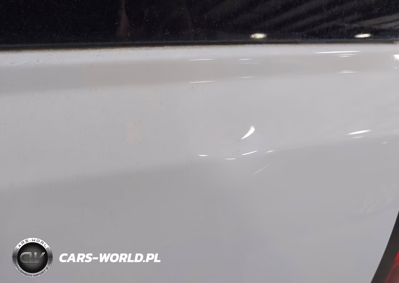 2018 Chevrolet Tahoe Ls VIN:1GNSKAEC5JR310709 - 15