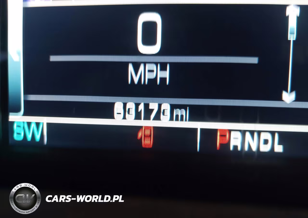 2018 Chevrolet Tahoe Ls VIN:1GNSKAEC5JR310709 - 20