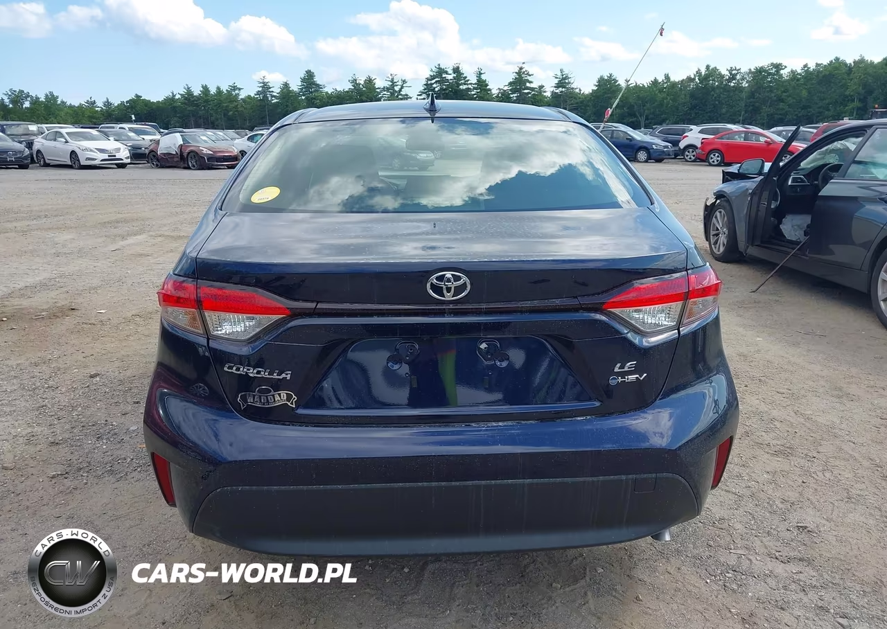 2026 Toyota Corolla Hybrid Hybrid Le VIN:JTDBDMHE1T3033824 - 17