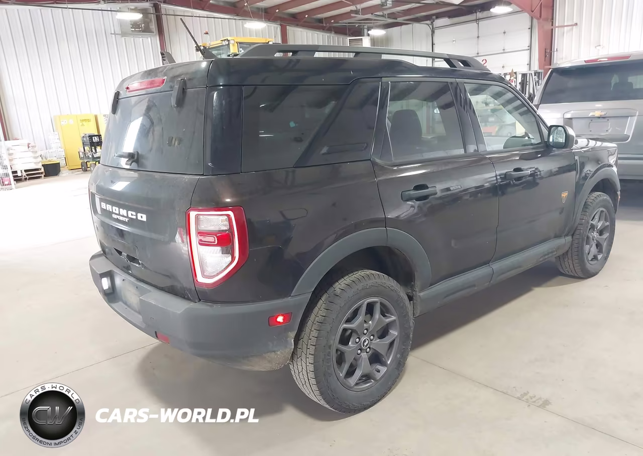 2021 Ford Bronco Sport Badlands VIN:3FMCR9D93MRB17606 - 4