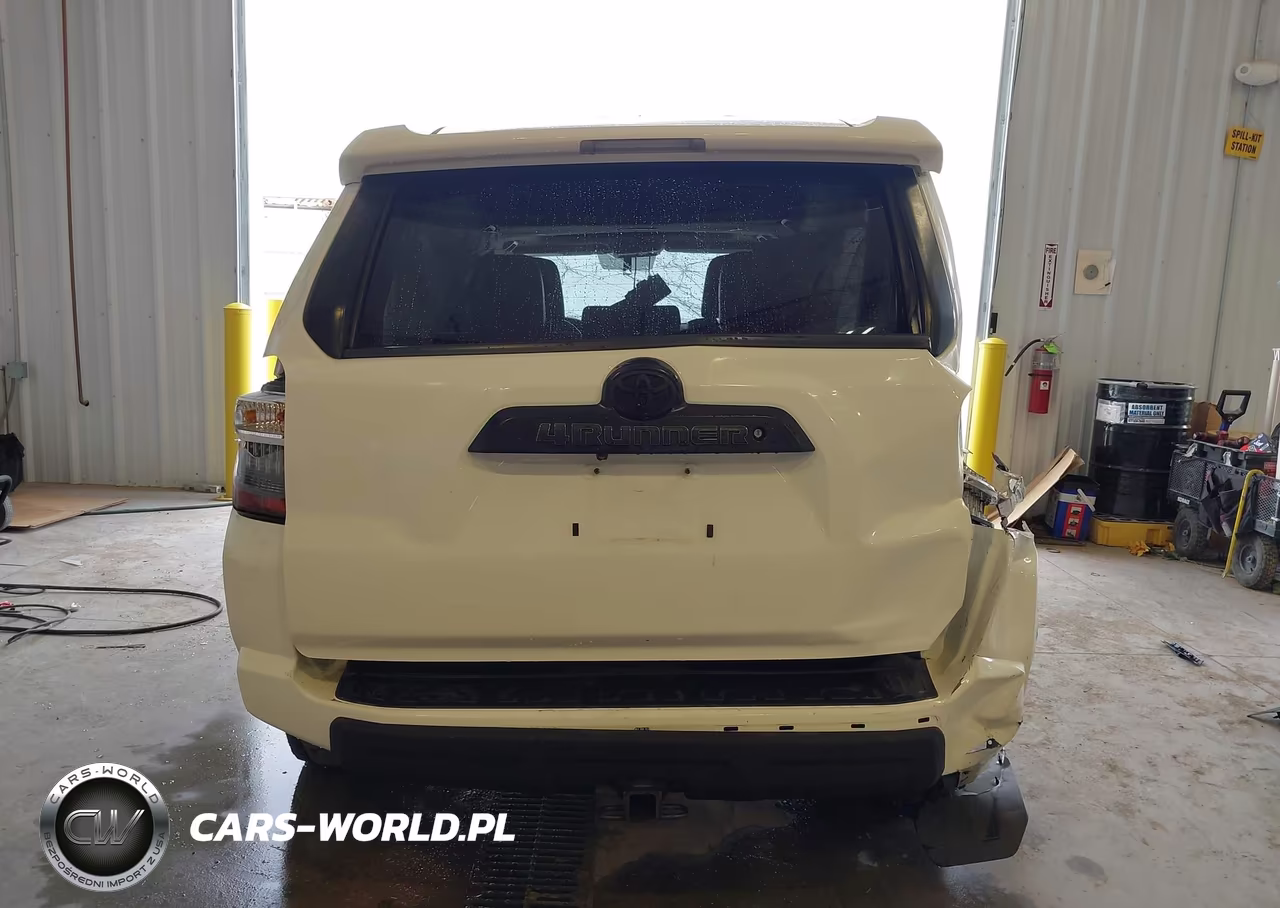 2015 Toyota 4Runner Sr5 V6 VIN:JTEBU5JR2F5269714 - 17